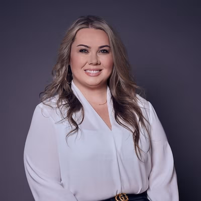 Toria - COO / Registered Dental Assistant at Nooga Dentistry
